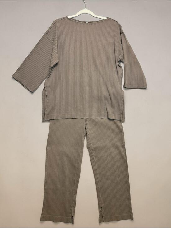 Uniqlo Tops - Uniqlo Ribbed Knit Top and Pant Set in Taupe Beige